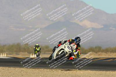 media/Dec-07-2024-CVMA (Sat) [[21c5f1ef85]]/Race 12-Supersport Middleweight/